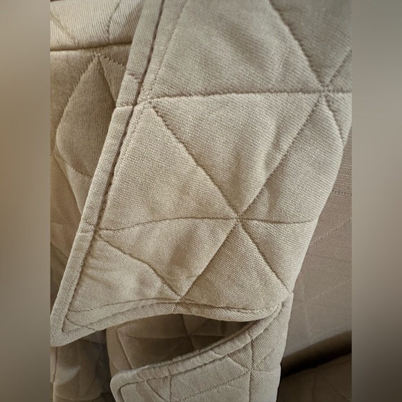 Kori Quilted Beige Coat nwot - Picture 3 of 10